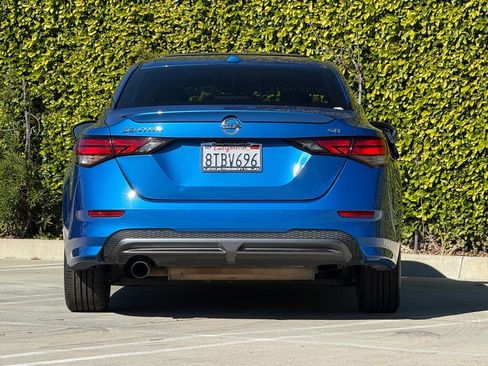 Used 2020 Nissan Sentra SR w/ Premium Package image 10