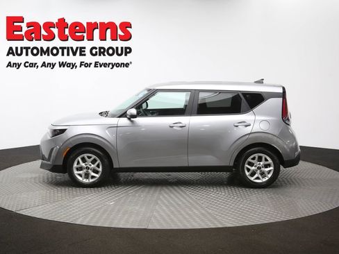 Used 2024 Kia Soul LX w/ Option Group 015 image 60