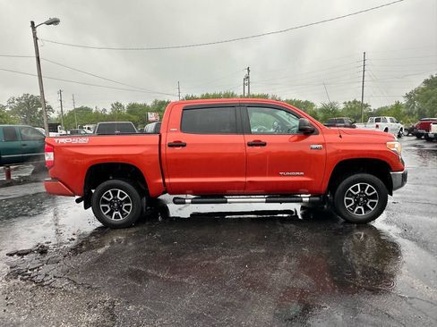 Used 2016 Toyota Tundra SR5 w/ TRD Off Road Package AWD/4WD image 7