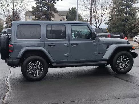 New 2026 Jeep Wrangler Sahara image 9