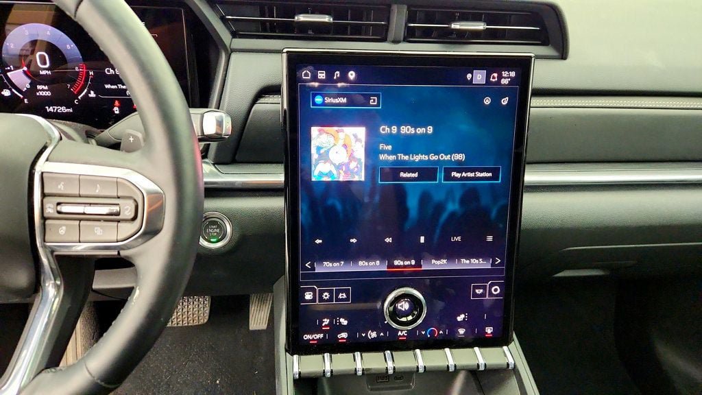 Used 2026 GMC Terrain Elevation FWD image 15