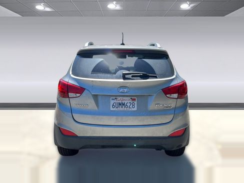 Used 2012 Hyundai Tucson Limited FWD image 5