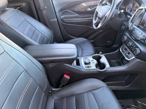 Used 2023 GMC Terrain Denali AWD/4WD image 12