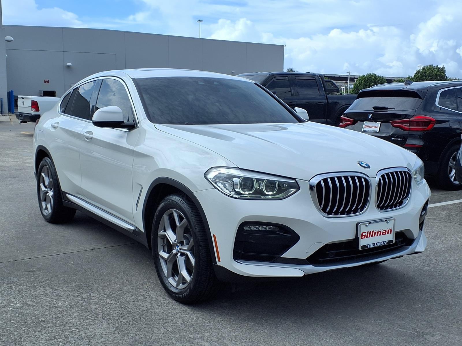 Used 2020 BMW X4 xDrive30i AWD/4WD image 2