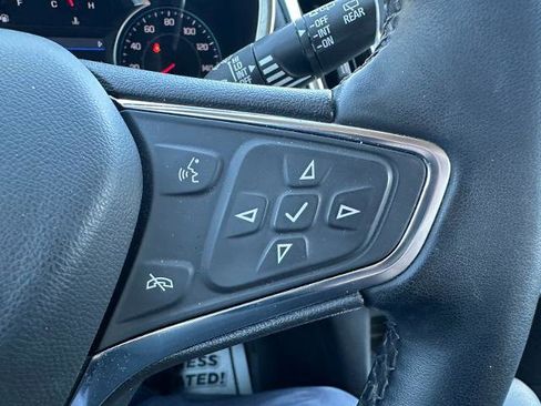 Used 2024 Chevrolet Equinox Premier AWD/4WD image 29