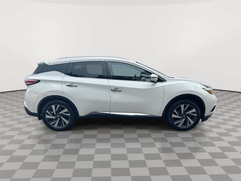 Used 2016 Nissan Murano Platinum w/ Platinum Technology Package FWD image 5