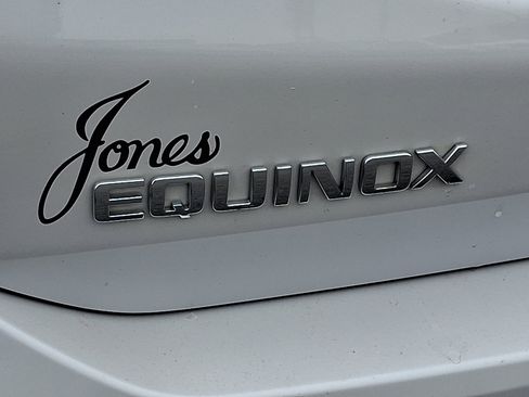 Certified 2024 Chevrolet Equinox Premier image 34