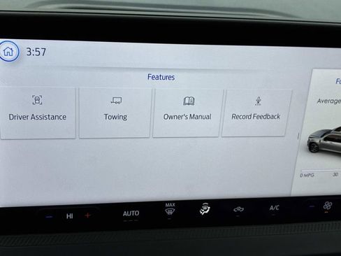 New 2025 Ford Maverick XL image 10