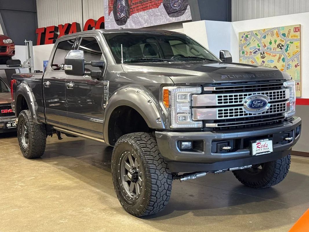 Used 2017 Ford F250 Platinum w/ Platinum Ultimate Package AWD/4WD image 13