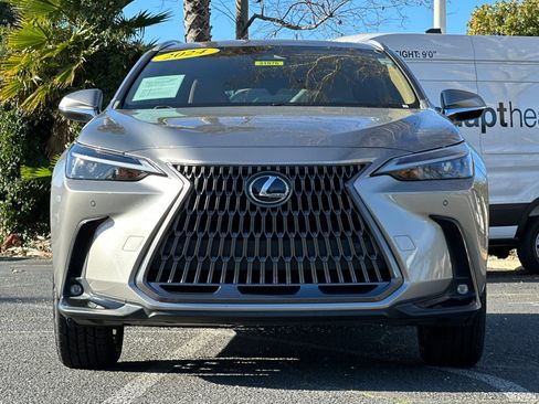 Used 2024 Lexus NX 250 FWD image 9