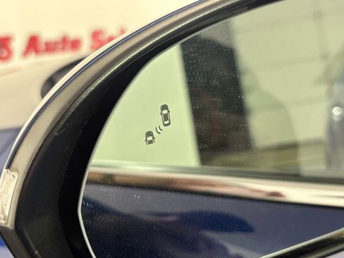 Used 2017 Hyundai Elantra Limited w/ Limited Tech Package 04 image 16