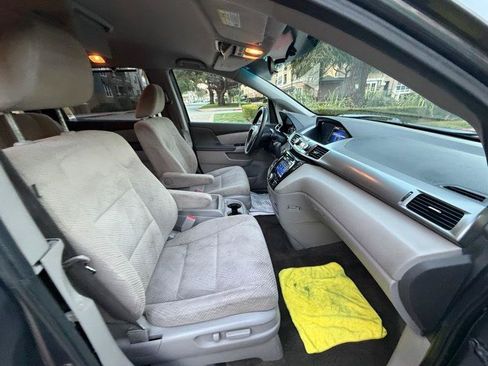 Used 2016 Honda Odyssey SE image 48