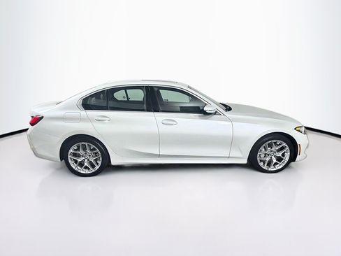 Used 2025 BMW 330i Sedan w/ Convenience Package RWD image 10