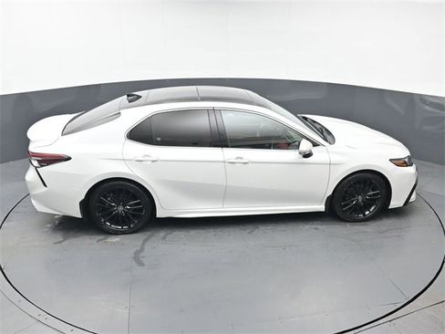 Used 2022 Toyota Camry XSE image 44