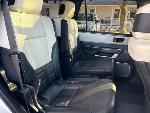 Used 2025 Toyota Sequoia Capstone image 15