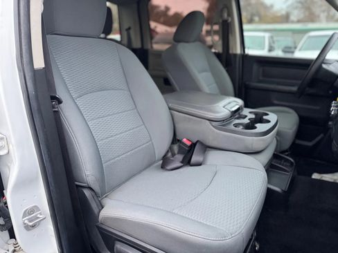 Used 2013 RAM 2500 Tradesman w/ Chrome Appearance Group image 22