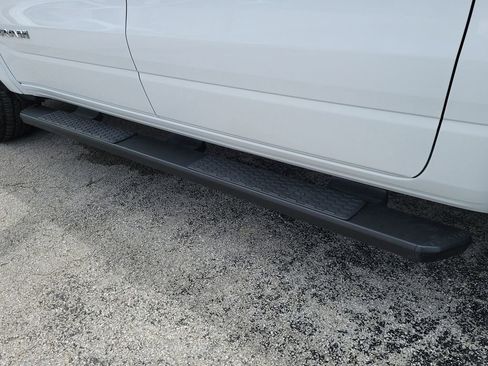 Certified 2025 RAM 1500 Big Horn AWD/4WD image 11