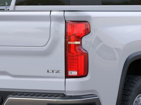 New 2026 Chevrolet Silverado 2500 LTZ w/ LTZ Premium Package AWD/4WD image 11