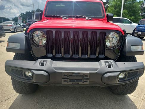 Used 2022 Jeep Wrangler Sport AWD/4WD image 4