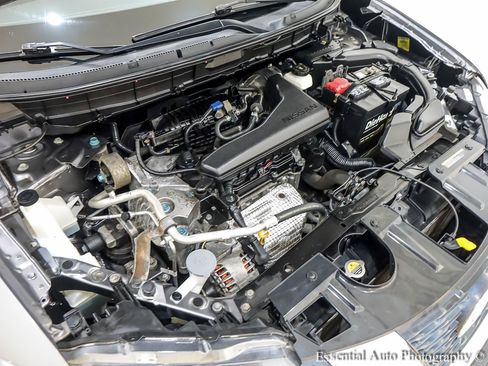 Used 2020 Nissan Rogue SV AWD/4WD image 32