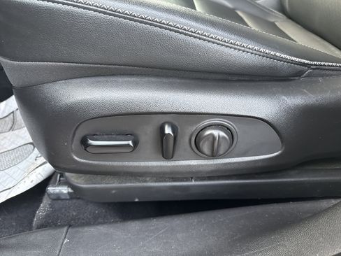 Used 2021 Chevrolet TrailBlazer LT w/ Premium Seating Package image 15