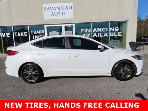 Used 2018 Hyundai Elantra SEL image 2