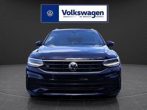 Certified 2023 Volkswagen Tiguan SE R-Line FWD image 3