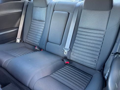 Used 2013 Dodge Challenger R/T image 25