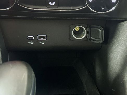 Used 2025 Buick Encore GX Preferred image 26