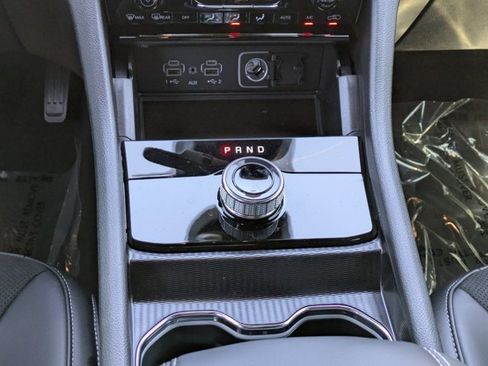 New 2025 Jeep Grand Cherokee L Altitude image 17