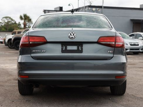 Used 2016 Volkswagen Jetta SE FWD image 7