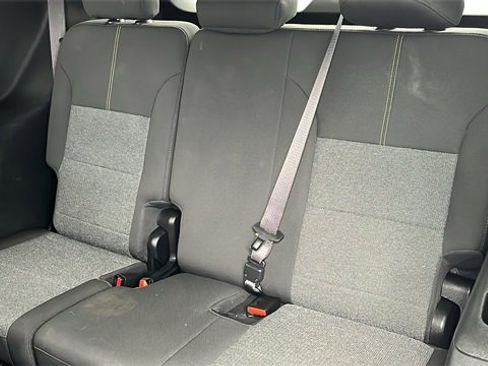 Certified 2025 GMC Acadia Elevation image 24