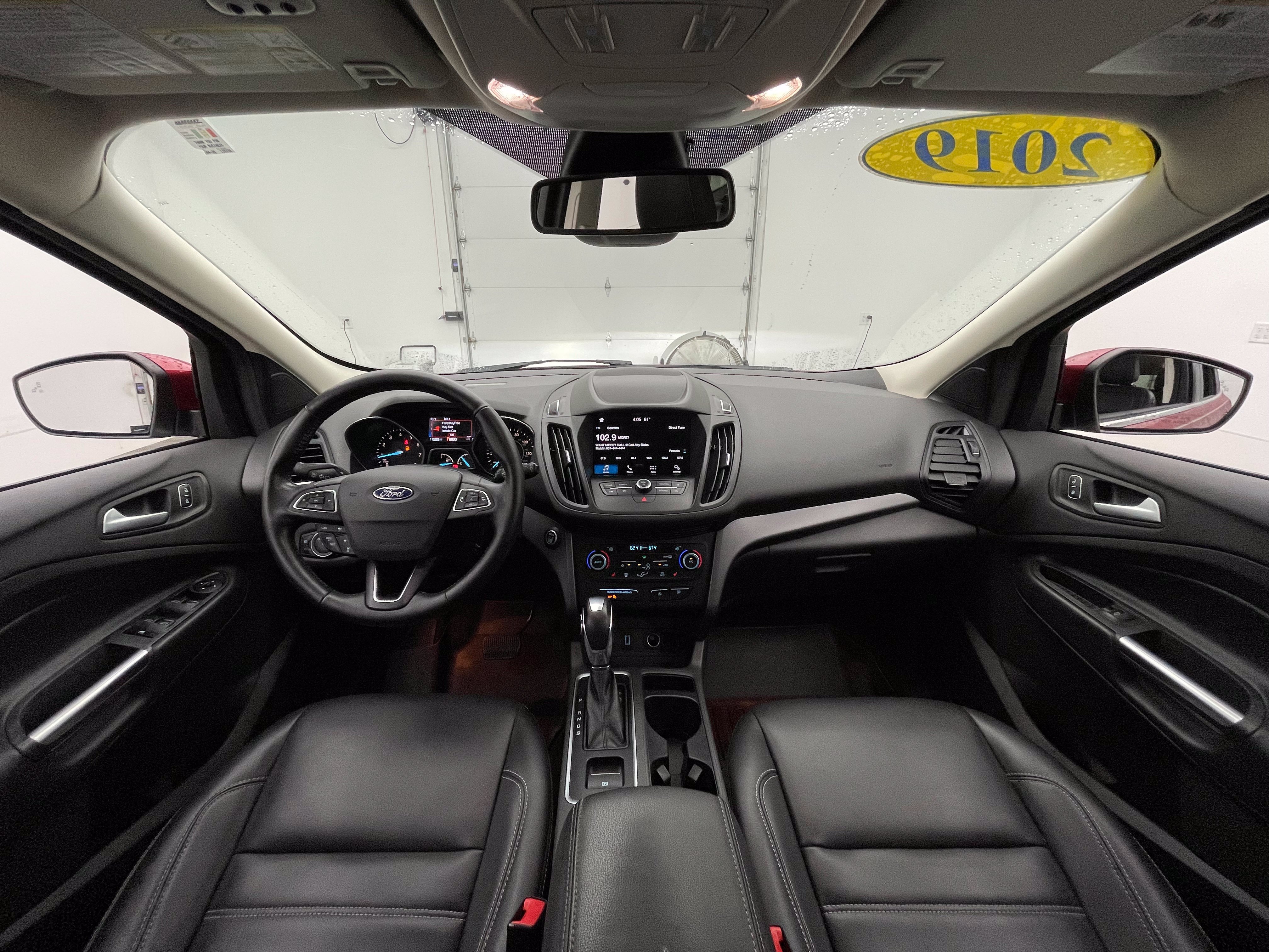 Used 2019 Ford Escape SEL AWD/4WD image 3