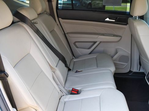 Used 2022 Volkswagen Atlas SE FWD image 13