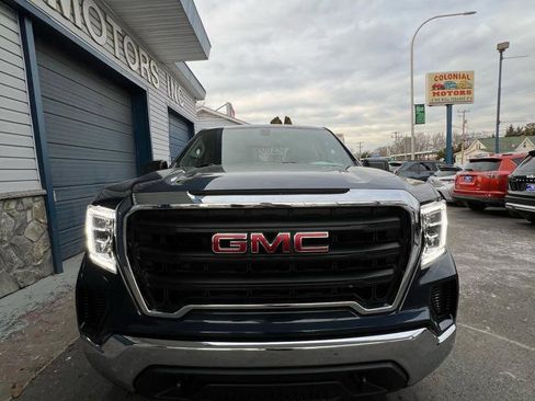 Used 2021 GMC Sierra 1500 4x4 Crew Cab w/ Sierra Value Package image 3