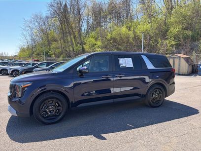 Certified 2025 Kia Carnival