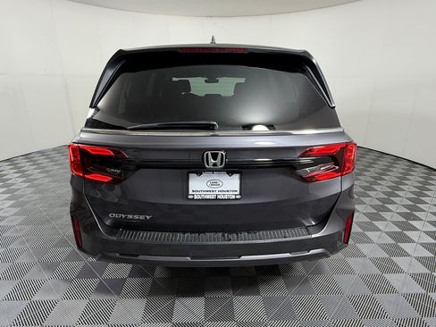Certified 2025 Honda Odyssey EX-L image 10