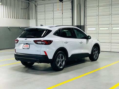 Used 2025 Ford Escape ST-Line Select AWD/4WD image 17