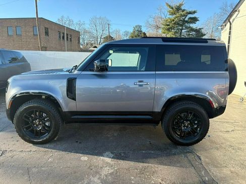 Used 2022 Land Rover Defender 90 X-Dynamic S image 2