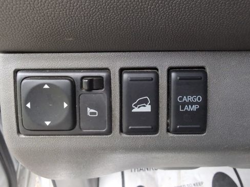 Used 2015 Nissan Frontier SV w/ SV Value Truck Package AWD/4WD image 22