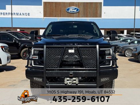Used 2021 Ford F250 Lariat image 2
