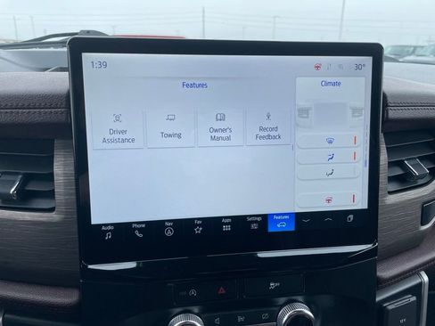 Used 2024 Ford Expedition Limited image 21