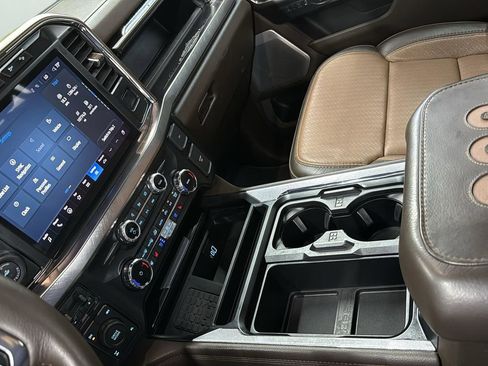 Certified 2024 Ford F250 King Ranch w/ Chrome Package AWD/4WD image 20