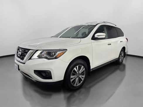 Used 2020 Nissan Pathfinder SV AWD/4WD image 4