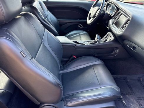 Used 2016 Dodge Challenger R/T Plus image 15