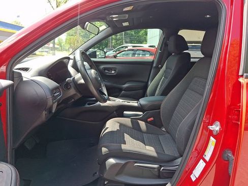 Certified 2024 Honda HR-V Sport image 14
