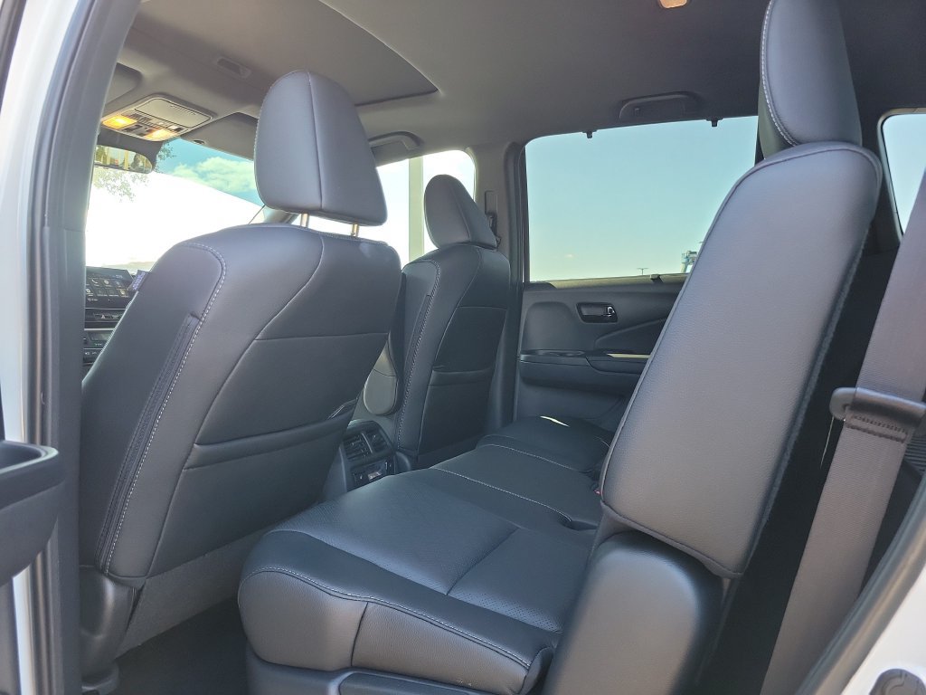 Used 2023 Honda Passport Elite image 12