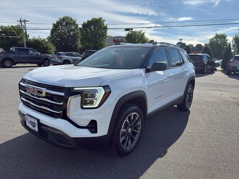 New 2026 GMC Terrain Elevation w/ Elevation Premium Package AWD/4WD image 2
