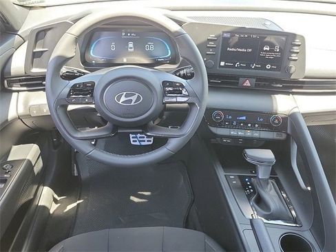 New 2025 Hyundai Elantra Sport image 3