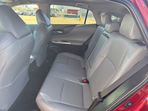 Certified 2024 Toyota Venza Limited image 13